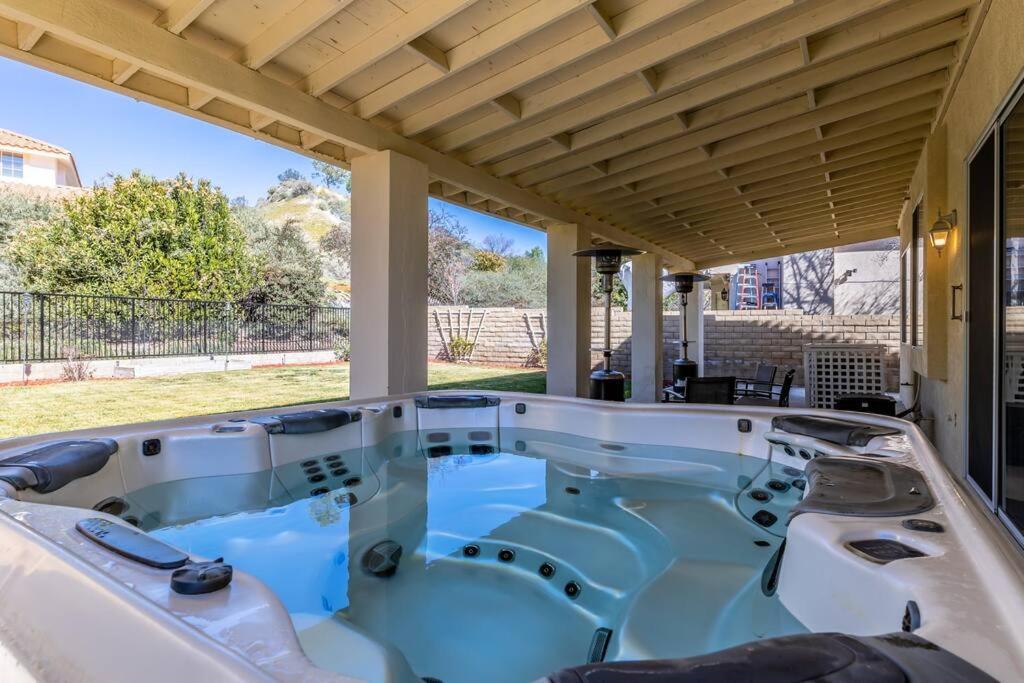 The Nest At Woodside: Lux La Getaway + Office/Spa Santa Clarita Esterno foto